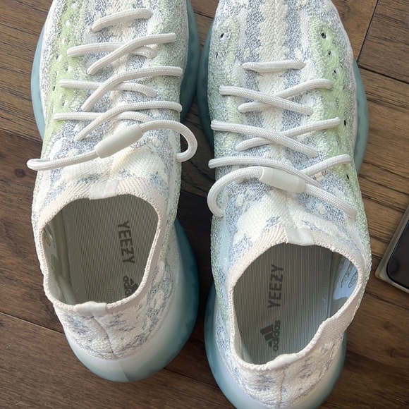 YEEZY BOOST 380 Alien Blue - Size 9.5 - Picture 8 of 9